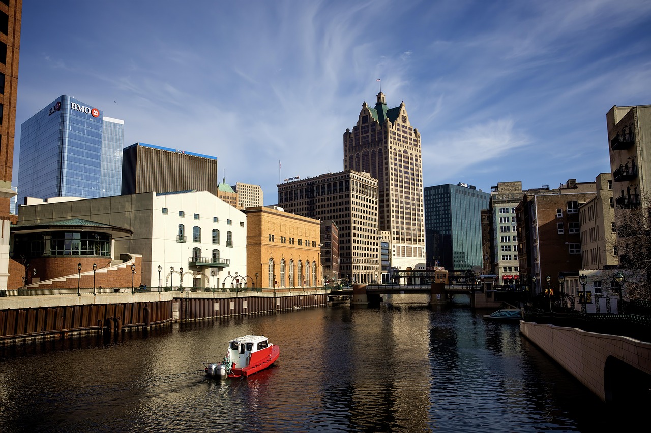 East Side street and buildings in Milwaukee
